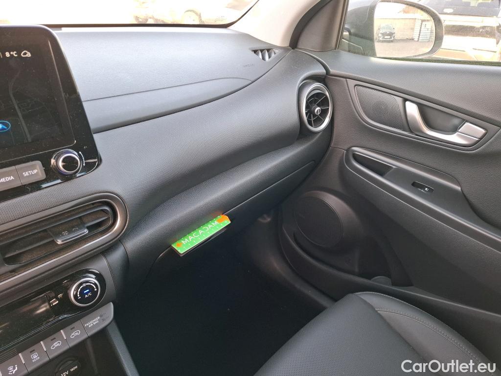  Hyundai  Konna HYUNDAI Kona / 2020 / 5P / SUV 1.6 HYBRID 141 EXECUTIVE HEV #3