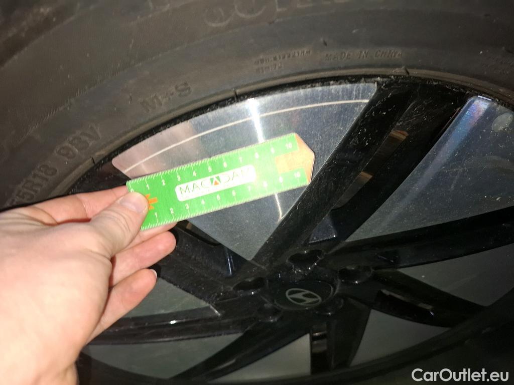  Hyundai   Ioniq Ioniq 6 Creative Electrique 77kWh BVA #8