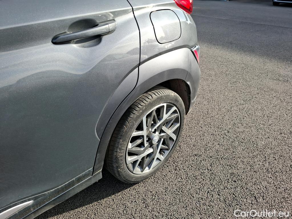  Hyundai  Konna HYUNDAI Kona / 2020 / 5P / SUV 1.6 HYBRID 141 EXECUTIVE HEV #26