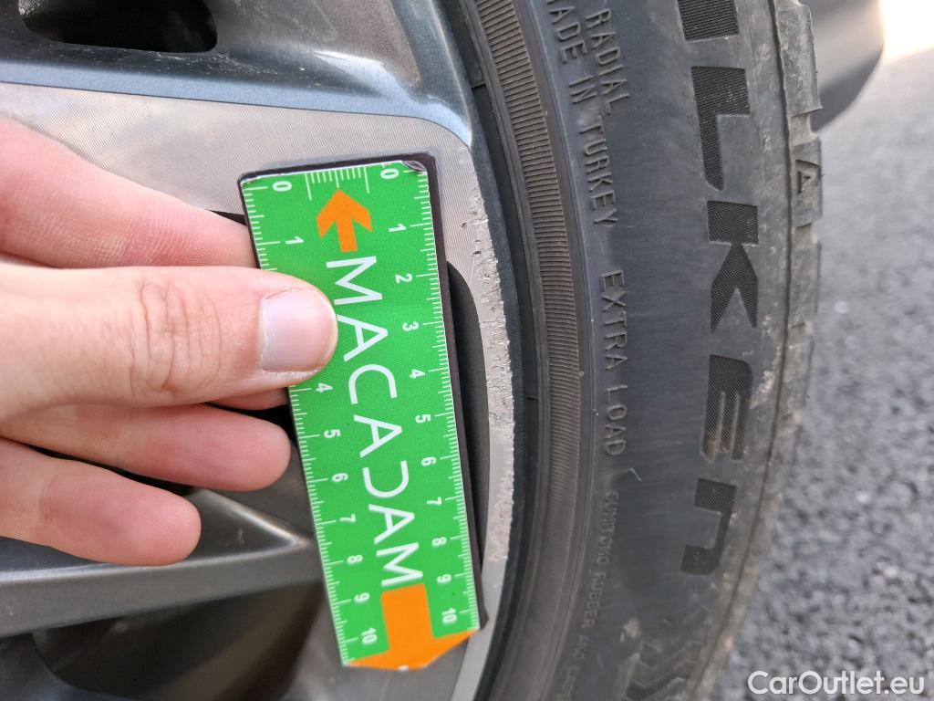  Hyundai  Konna HYUNDAI Kona / 2020 / 5P / SUV 1.6 HYBRID 141 EXECUTIVE HEV #14