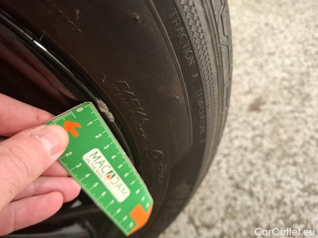  Mini  Mini   Electric / 2021 / 3P / Berline Cooper SE Edition Premium Plus 184ch BVA #4