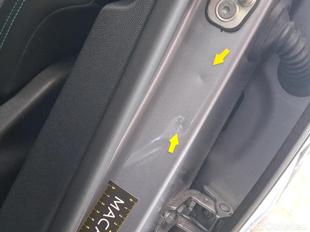  Peugeot  3008 PEUGEOT   2020 5P SUV 16 HYBRID 225 EEAT8 Allure Pack #12