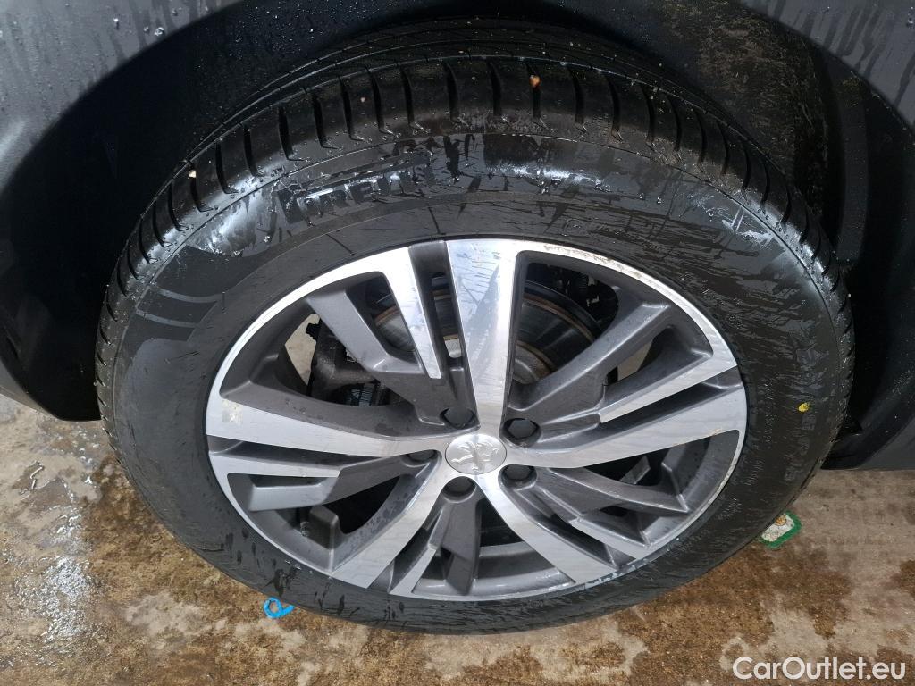  Peugeot  3008 PEUGEOT   2020 5P SUV 16 HYBRID 225 EEAT8 Allure Pack #32