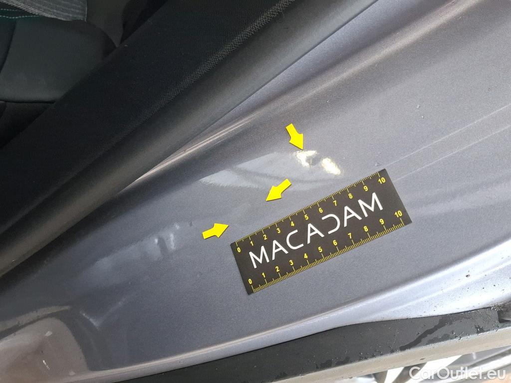  Peugeot  3008 PEUGEOT   2020 5P SUV 16 HYBRID 225 EEAT8 Allure Pack #40