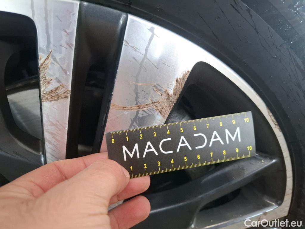  Peugeot  3008 PEUGEOT   2020 5P SUV 16 HYBRID 225 EEAT8 Allure Pack #26