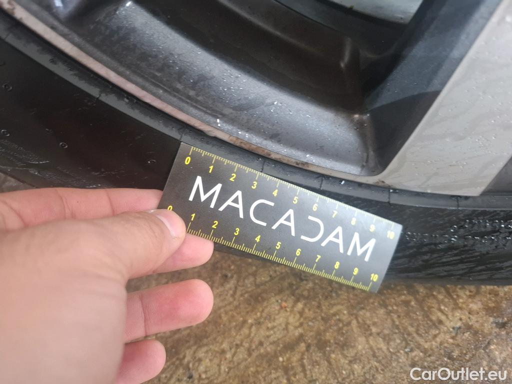  Peugeot  3008 PEUGEOT   2020 5P SUV 16 HYBRID 225 EEAT8 Allure Pack #19