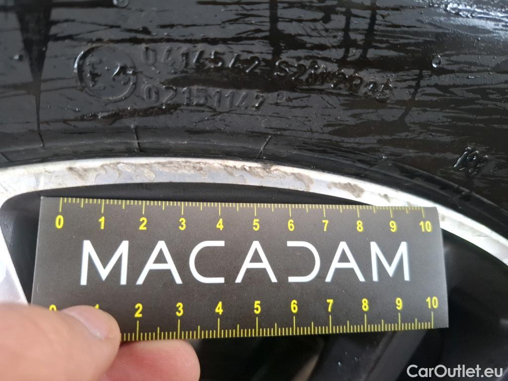  Peugeot  3008 PEUGEOT   2020 5P SUV 16 HYBRID 225 EEAT8 Allure Pack #33