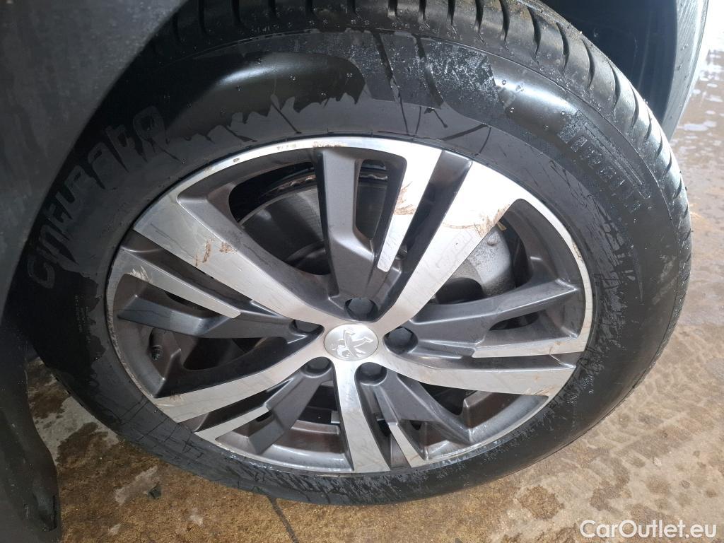  Peugeot  3008 PEUGEOT   2020 5P SUV 16 HYBRID 225 EEAT8 Allure Pack #23