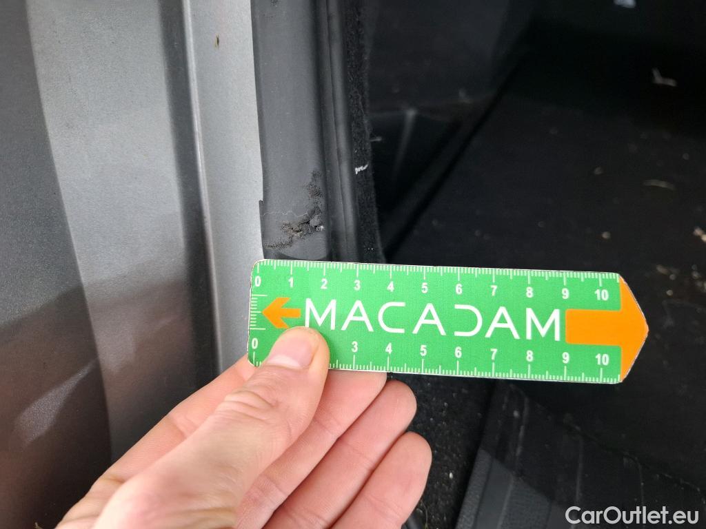  Renault  Arkana RENAULT  / 2021 / 5P / SUV Business TCe 140 EDC #17