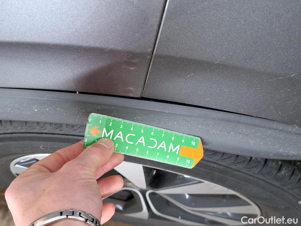  Renault  Arkana RENAULT  / 2021 / 5P / SUV Business TCe 140 EDC #24