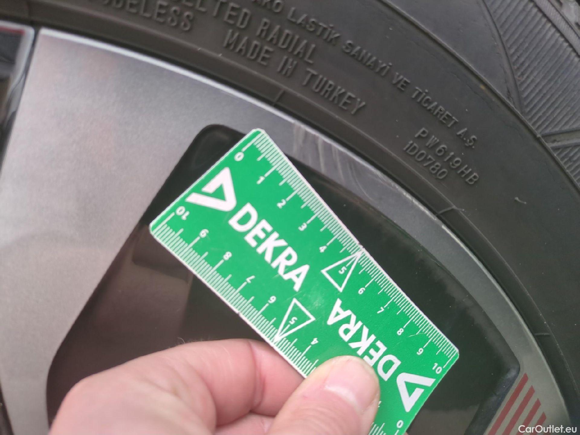  Renault  Arkana RENAULT  / 2021 / 5P / SUV R.S. Line TCe 160 EDC FAP - 21B #3