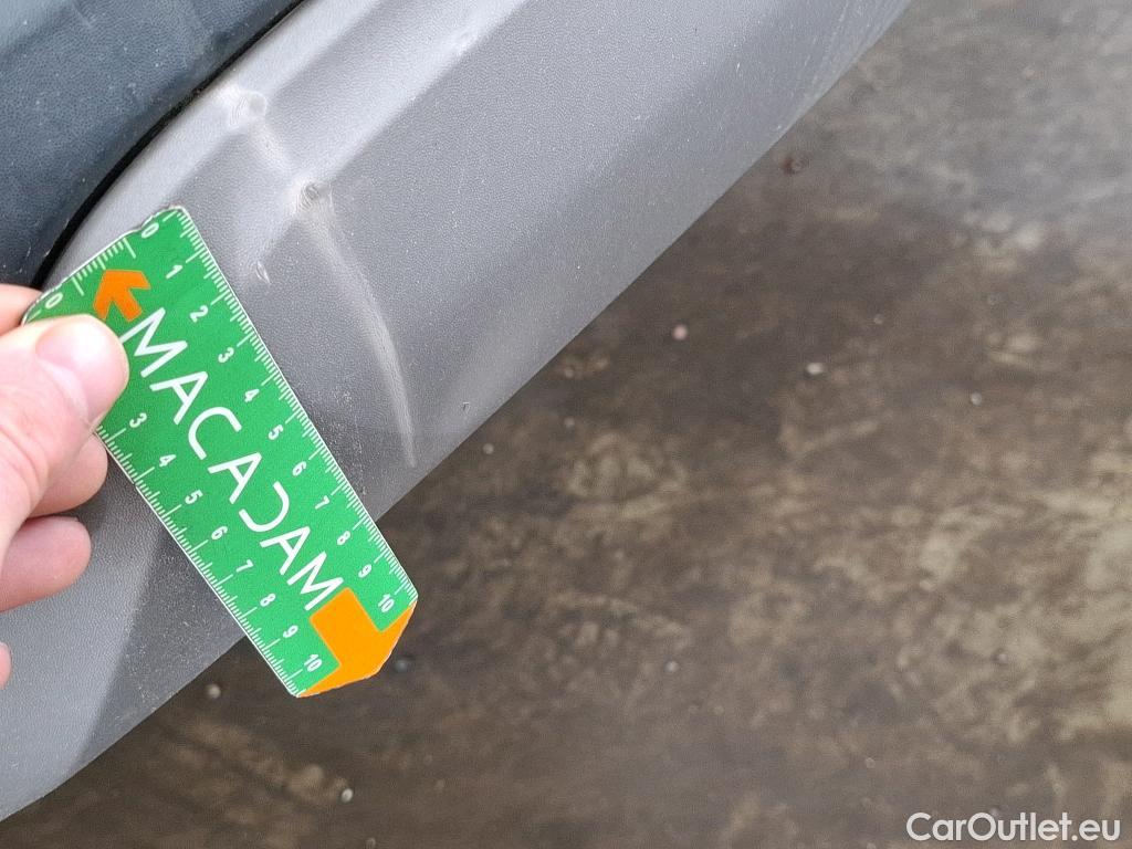  Renault  Arkana RENAULT  / 2021 / 5P / SUV Business TCe 140 EDC #10