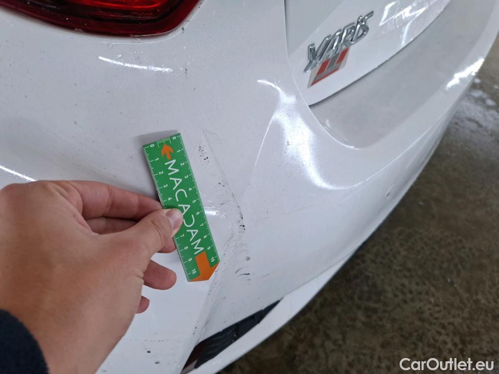  Toyota  Yaris TOYOTA  Hybride / 2017 / 5P / Berline 1.5 VVT-I HYBRID France Business #2