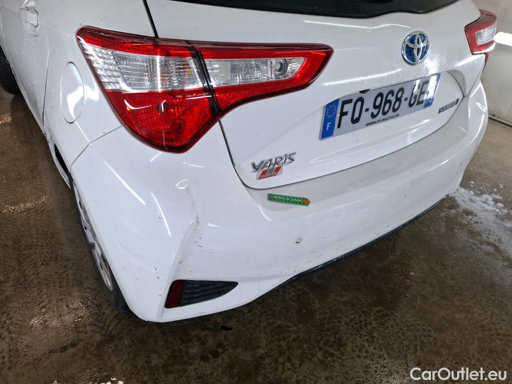  Toyota  Yaris TOYOTA  Hybride / 2017 / 5P / Berline 1.5 VVT-I HYBRID France Business #1