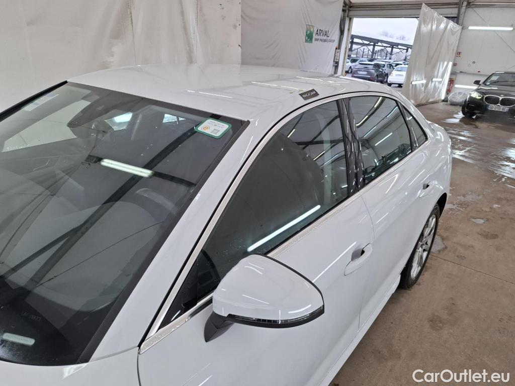  Audi  A4  Lim. 35 TDI Business line 2.0 TDI 165CV BVA7 E6dT #9
