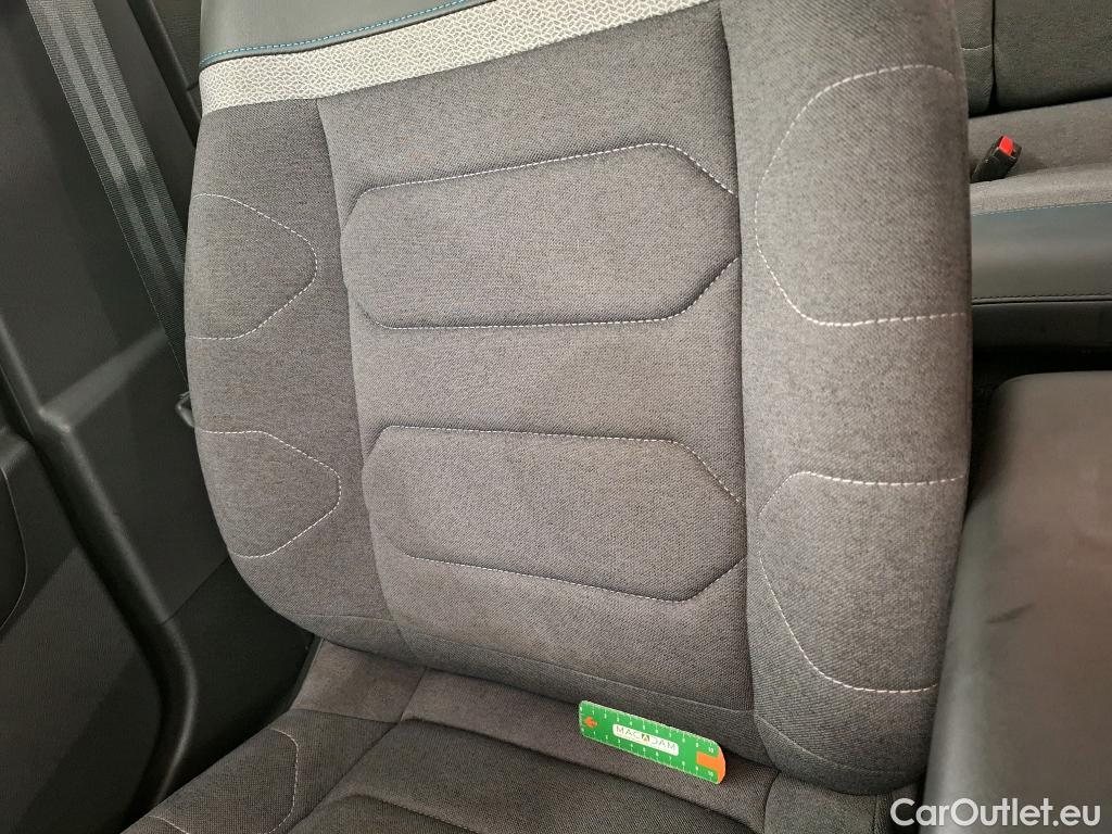  Citroen  C4 CITROEN  X / 2022 / 4P / Berline PureTech 130 S&S EAT8 Feel Pack #22