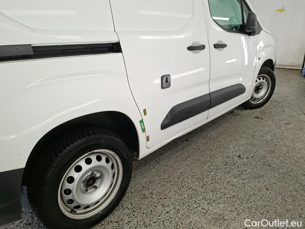  Citroen  Berlingo  Fourgon Driver M 1000 1.5 BlueHDi 100CV BVM5 E6dT #24