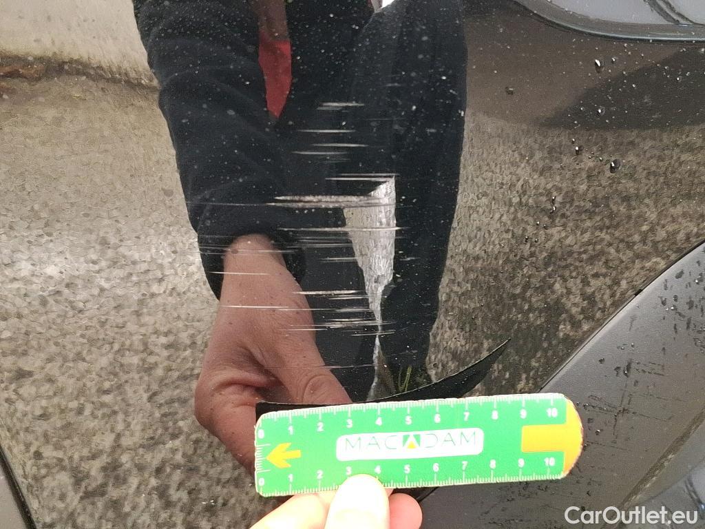  Citroen  C4 CITROEN  X / 2022 / 4P / Berline PureTech 130 S&S EAT8 Feel Pack #9