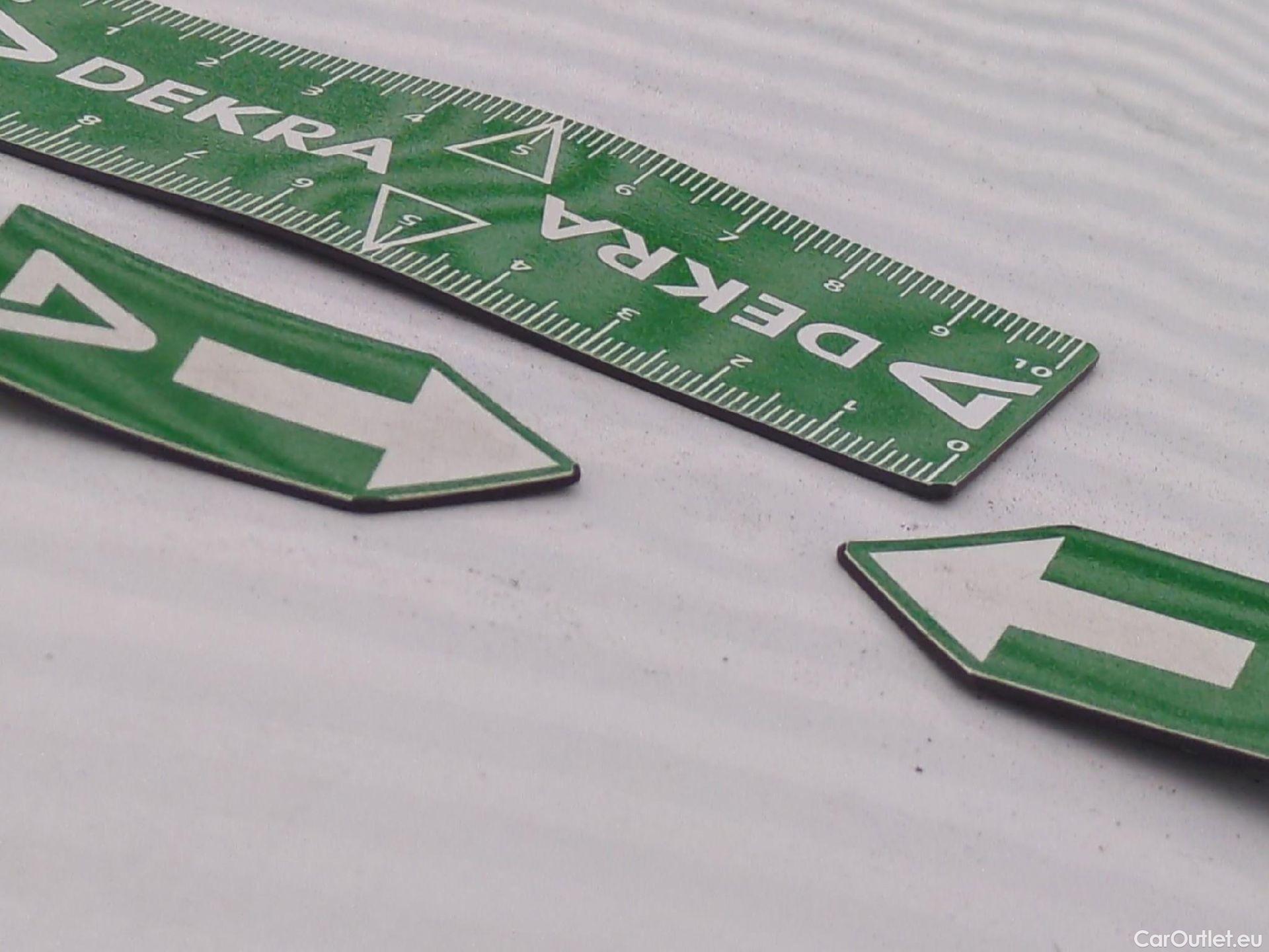  Citroen  Berlingo  Fourgon Club M 1000 1.2 PureTech 130CV BVA8 E6d #18