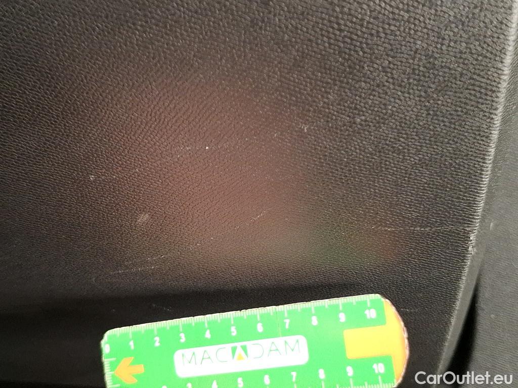  Citroen  C4 CITROEN  X / 2022 / 4P / Berline PureTech 130 S&S EAT8 Feel Pack #20