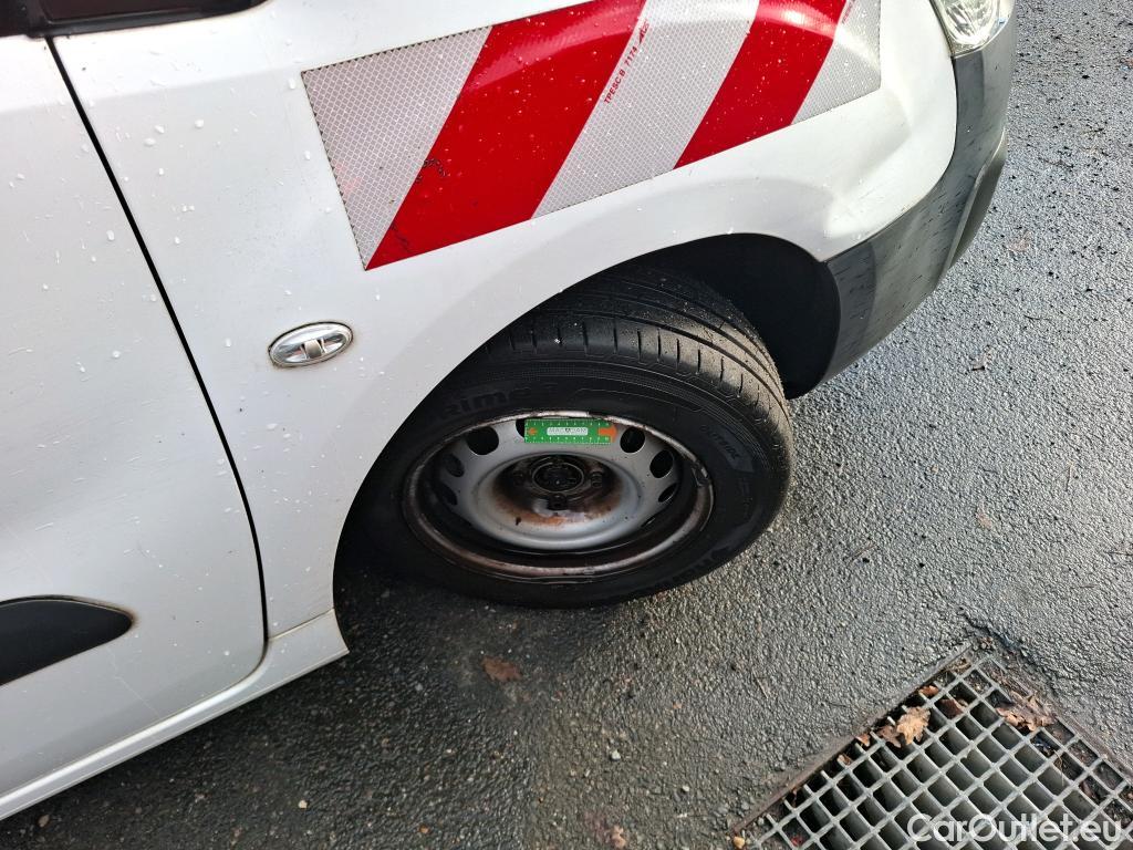  Citroen  Berlingo  Fourgon Club L1 (Court) 1.6 BlueHDi 100CV BVM5 E6 #24