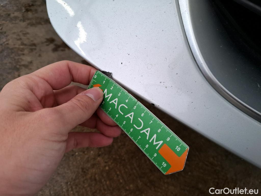  Bmw  Serie 1 BMW Série 1 / 2019 / 5P / Berline 1.5 118I DKG7 Luxury #5