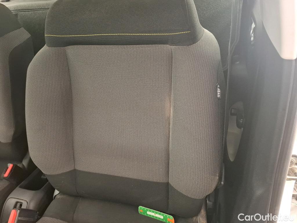  Citroen  C3  Société Feel 1.5 BlueHDI 100CV BVM5 E6dT #13