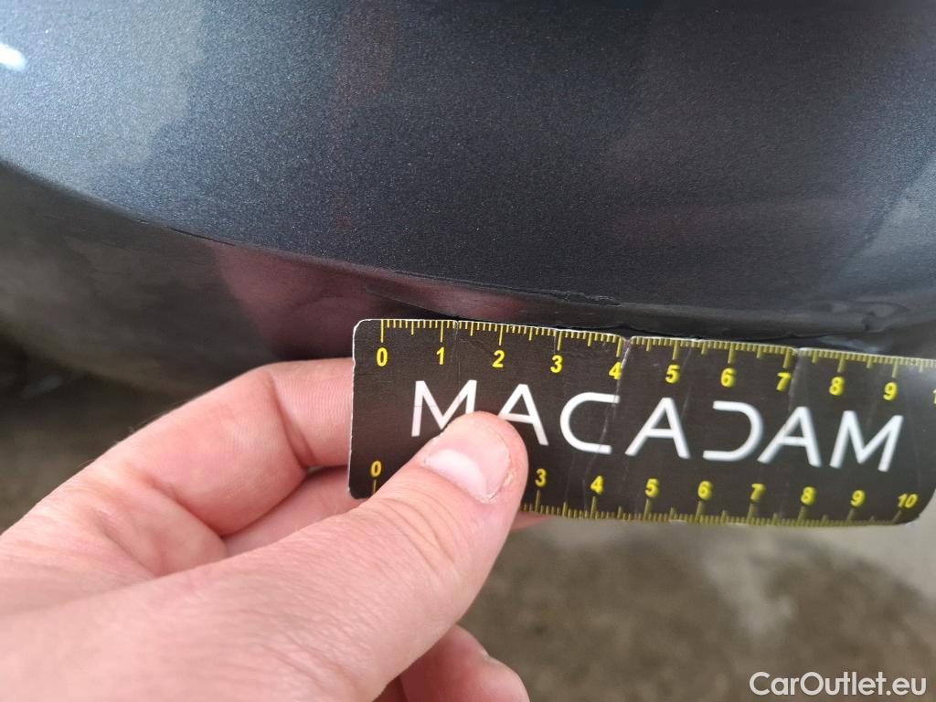  Bmw  Serie 1 Série 1 Berline 116 i Lounge 1.5 110CV BVM6 E6d #35