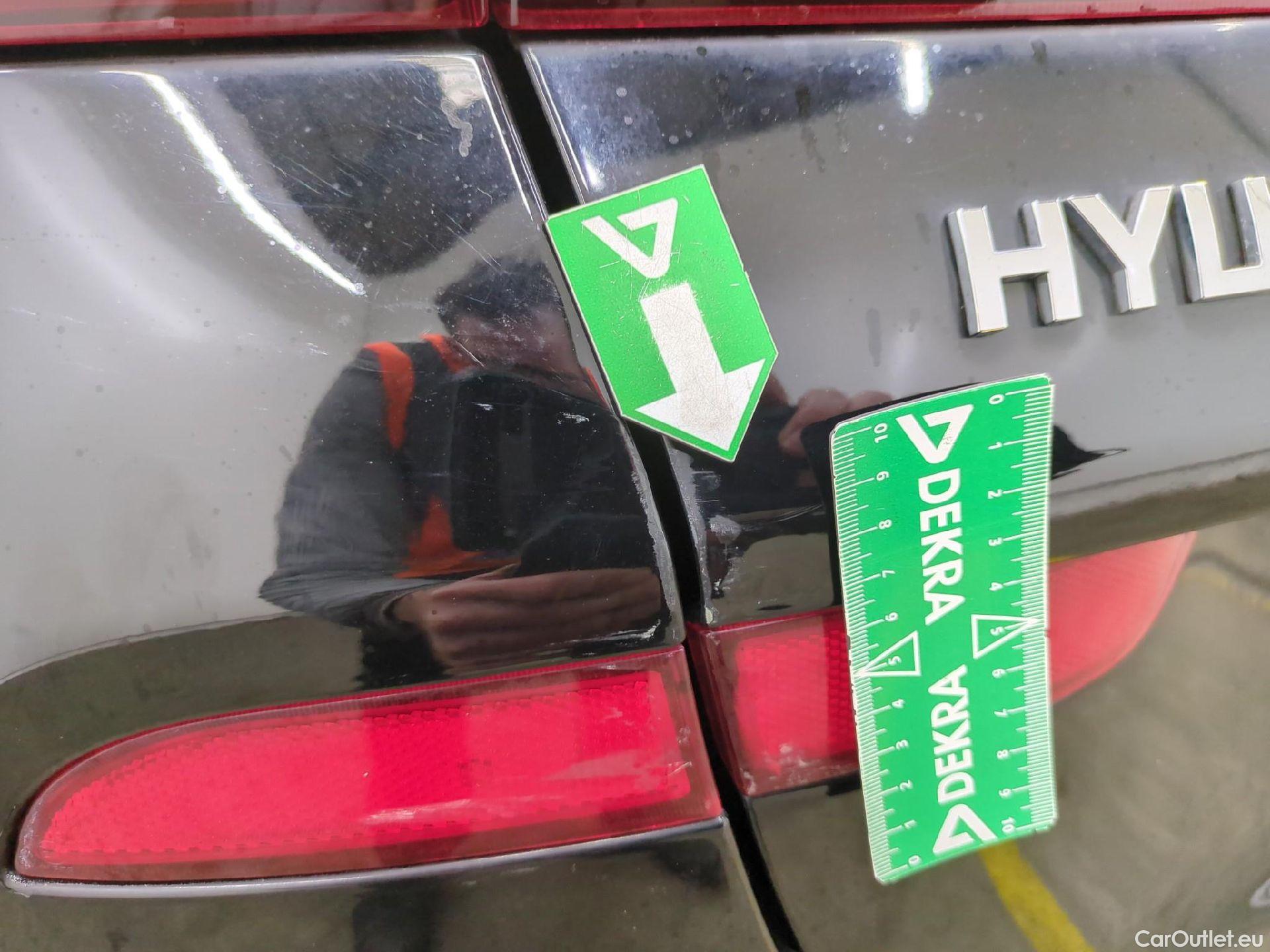  Hyundai  i30 HYUNDAI  Sport Wagon / 2020 / 5P / Break 1.0 T-GDI 120 DCT-7 MHEV CREATIVE SW #31