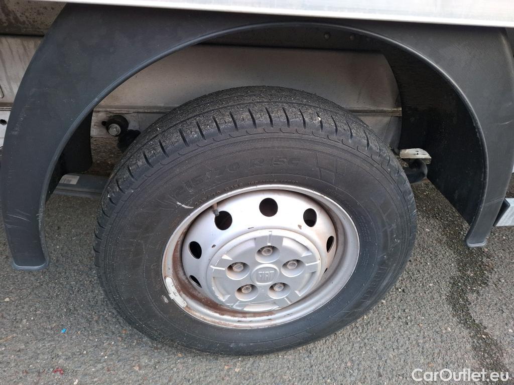  Fiat  Ducato FIAT  SC VU 2p Châssis cabine 35 L 23 Multijet 130 Pack Pro Nav #18
