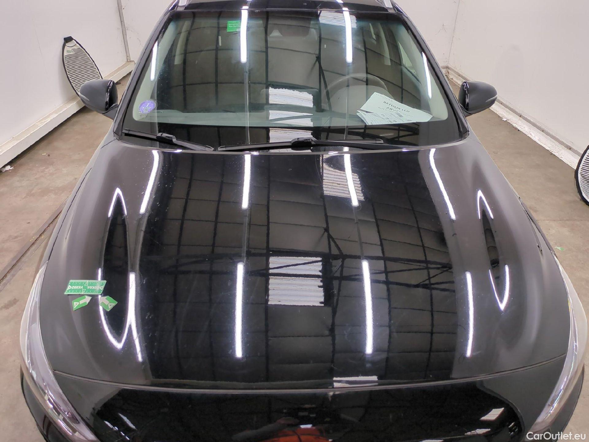  Hyundai  i30 HYUNDAI  Sport Wagon / 2020 / 5P / Break 1.0 T-GDI 120 DCT-7 MHEV CREATIVE SW #47