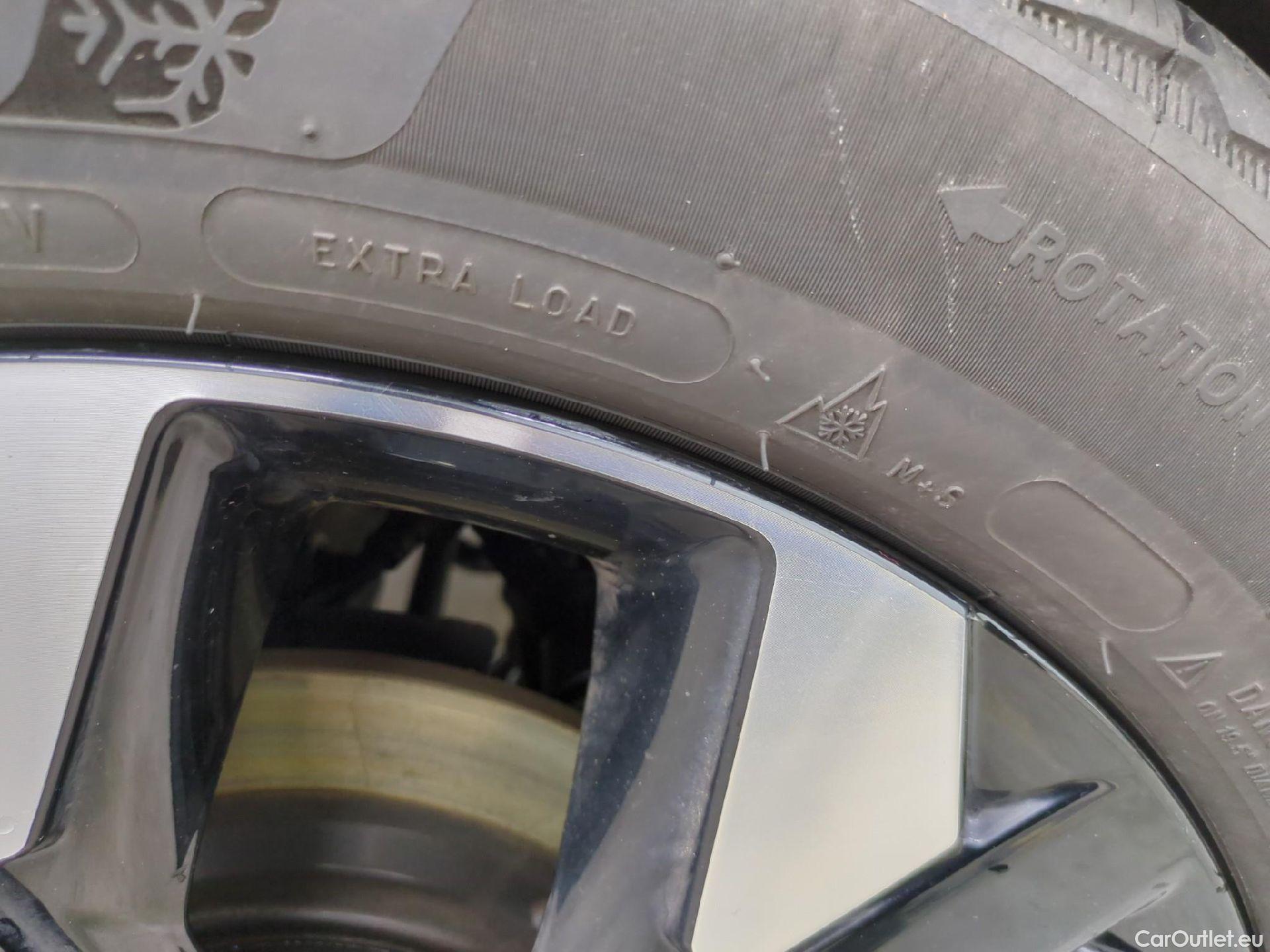  KIA  Sportage KIA  / 2021 / 5P / SUV 1.6 T-GDI 265 PHEV AUTO 4WD ACTIVE BUSIN #3