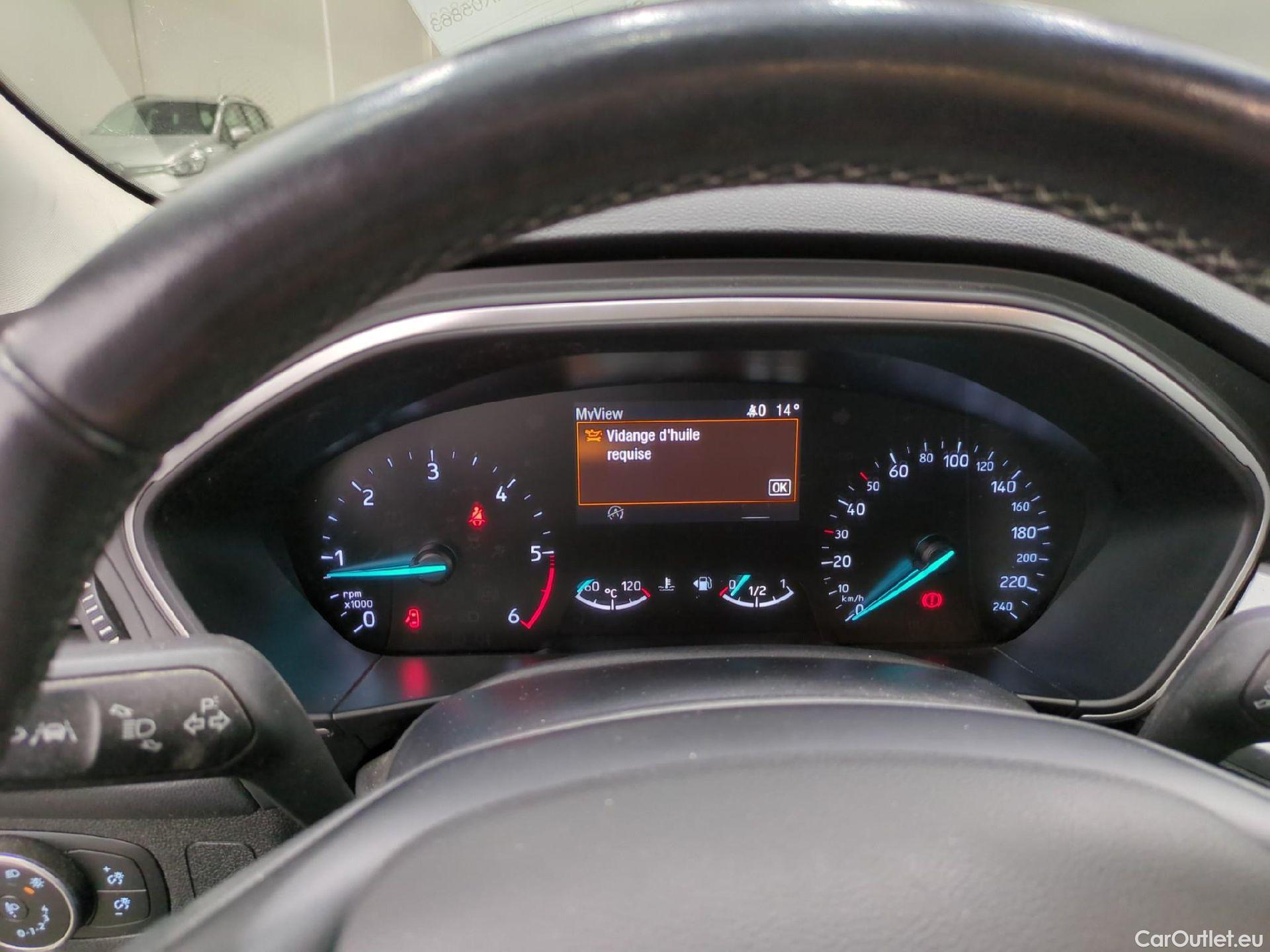  Ford  Focus FORD  SW / 2018 / 5P / Break SW - 1.5 EcoBlue 120 Trend Business #1