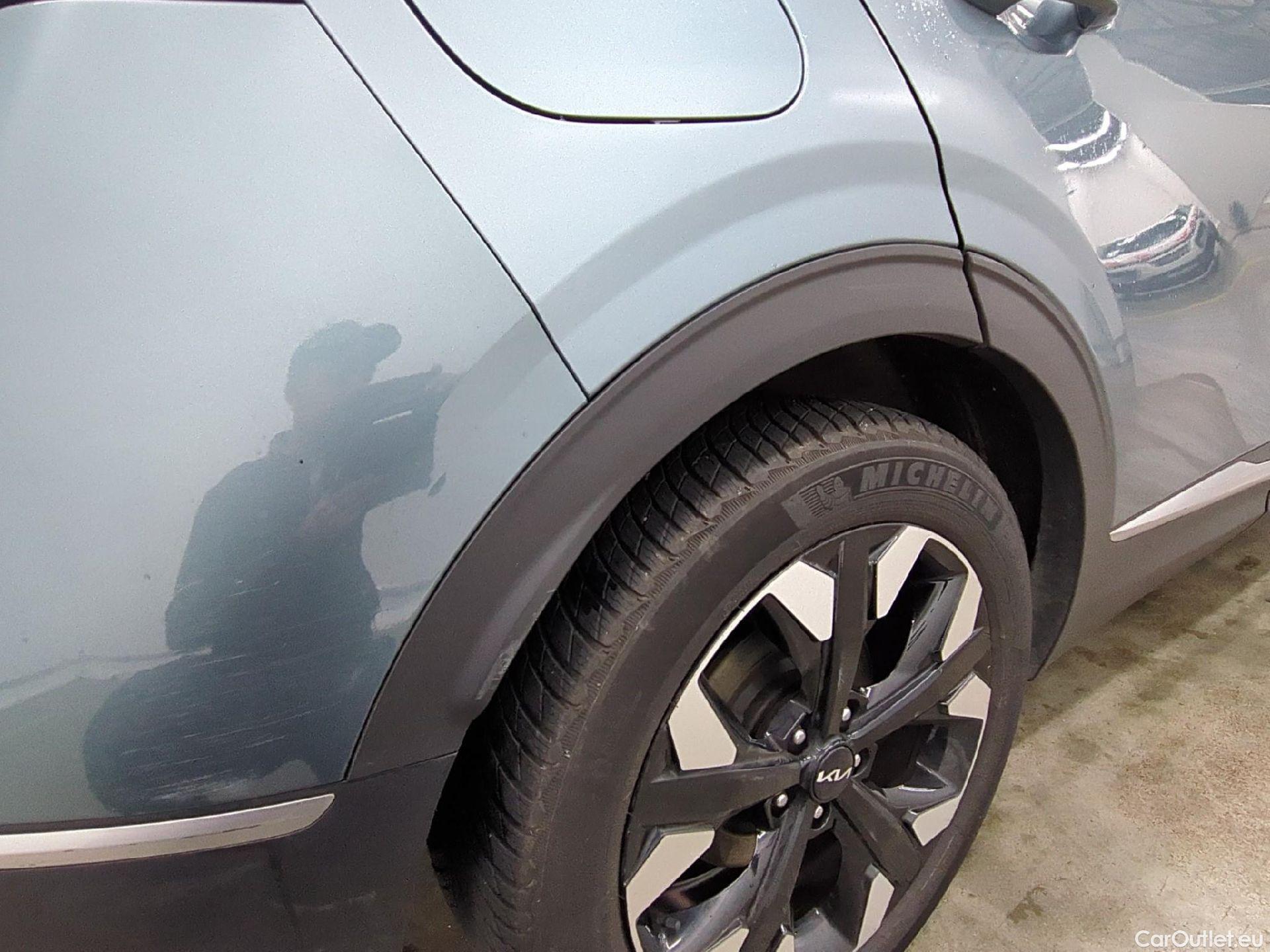  KIA  Sportage KIA  / 2021 / 5P / SUV 1.6 T-GDI 265 PHEV AUTO 4WD ACTIVE BUSIN #40