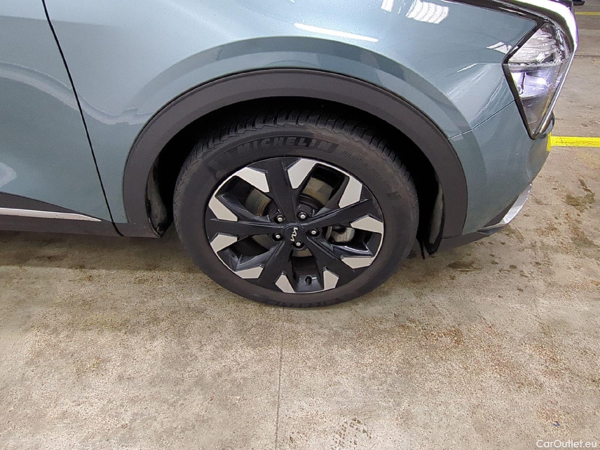  KIA  Sportage KIA  / 2021 / 5P / SUV 1.6 T-GDI 265 PHEV AUTO 4WD ACTIVE BUSIN #12