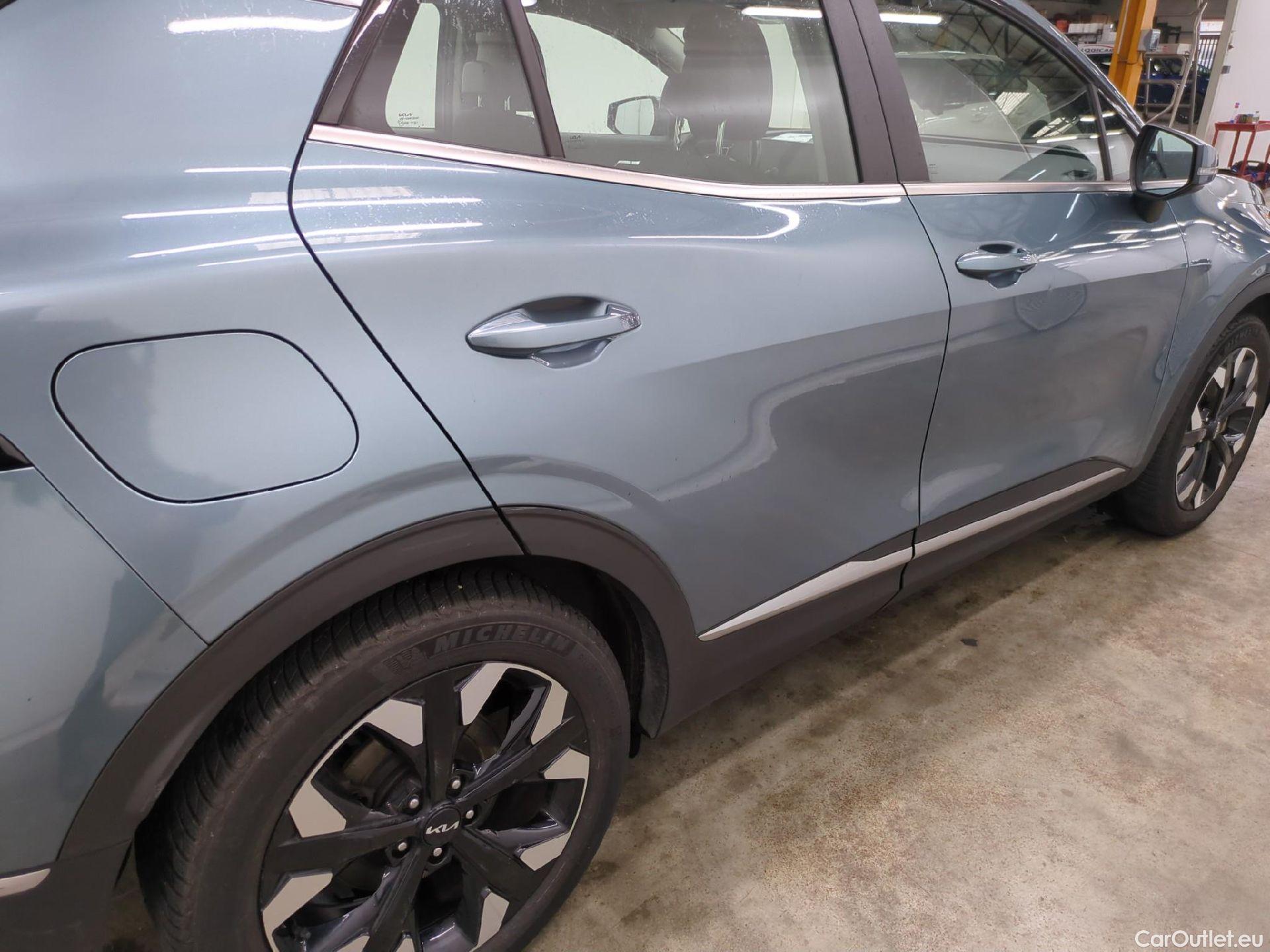  KIA  Sportage KIA  / 2021 / 5P / SUV 1.6 T-GDI 265 PHEV AUTO 4WD ACTIVE BUSIN #31