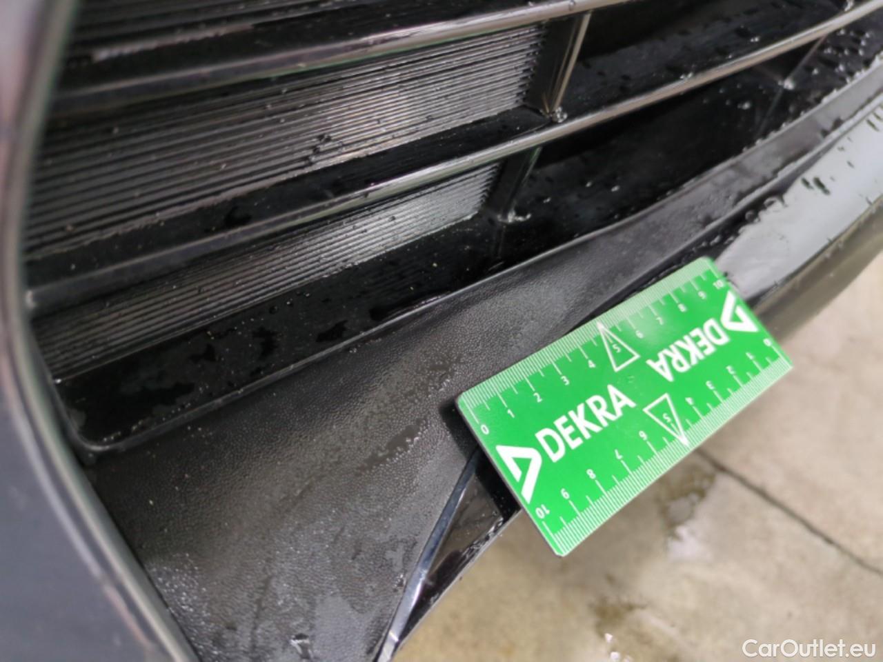  KIA  Sportage  Black Edition Business 2WD 1.6 CRDi 135CV BVA7 E6d #33