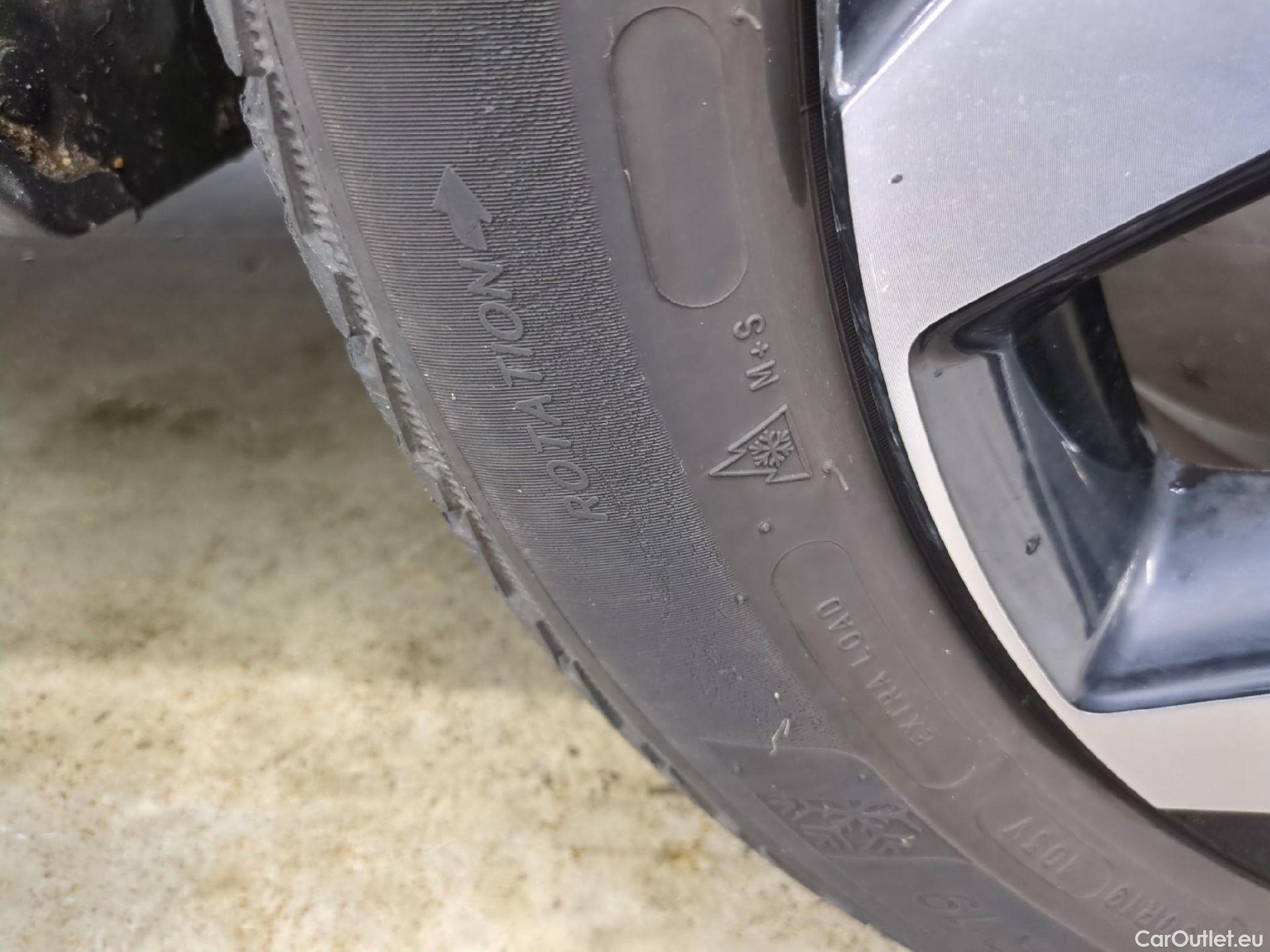  KIA  Sportage KIA  / 2021 / 5P / SUV 1.6 T-GDI 265 PHEV AUTO 4WD ACTIVE BUSIN #8