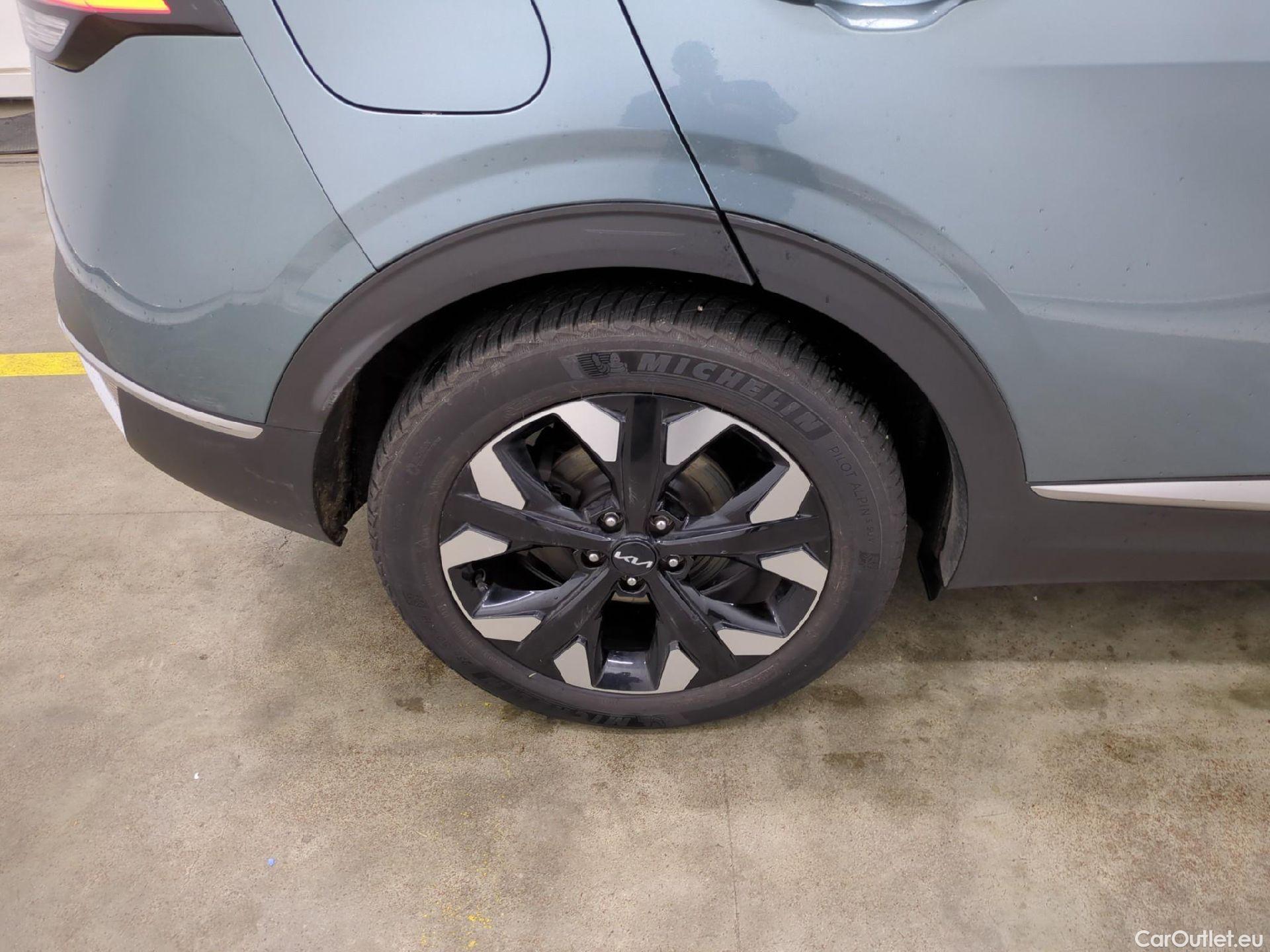  KIA  Sportage KIA  / 2021 / 5P / SUV 1.6 T-GDI 265 PHEV AUTO 4WD ACTIVE BUSIN #5