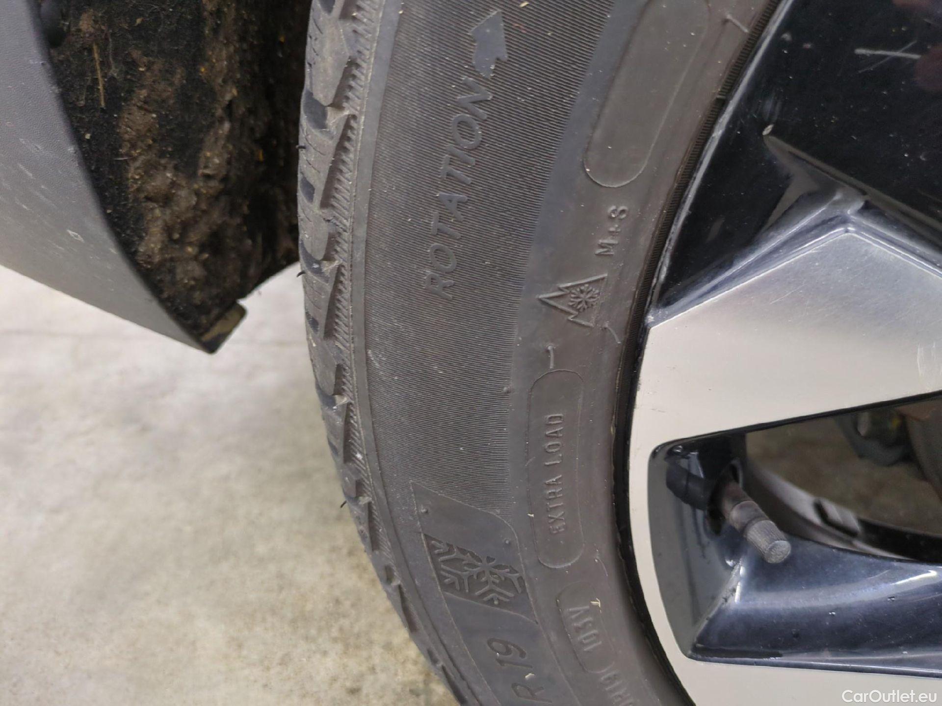  KIA  Sportage KIA  / 2021 / 5P / SUV 1.6 T-GDI 265 PHEV AUTO 4WD ACTIVE BUSIN #6