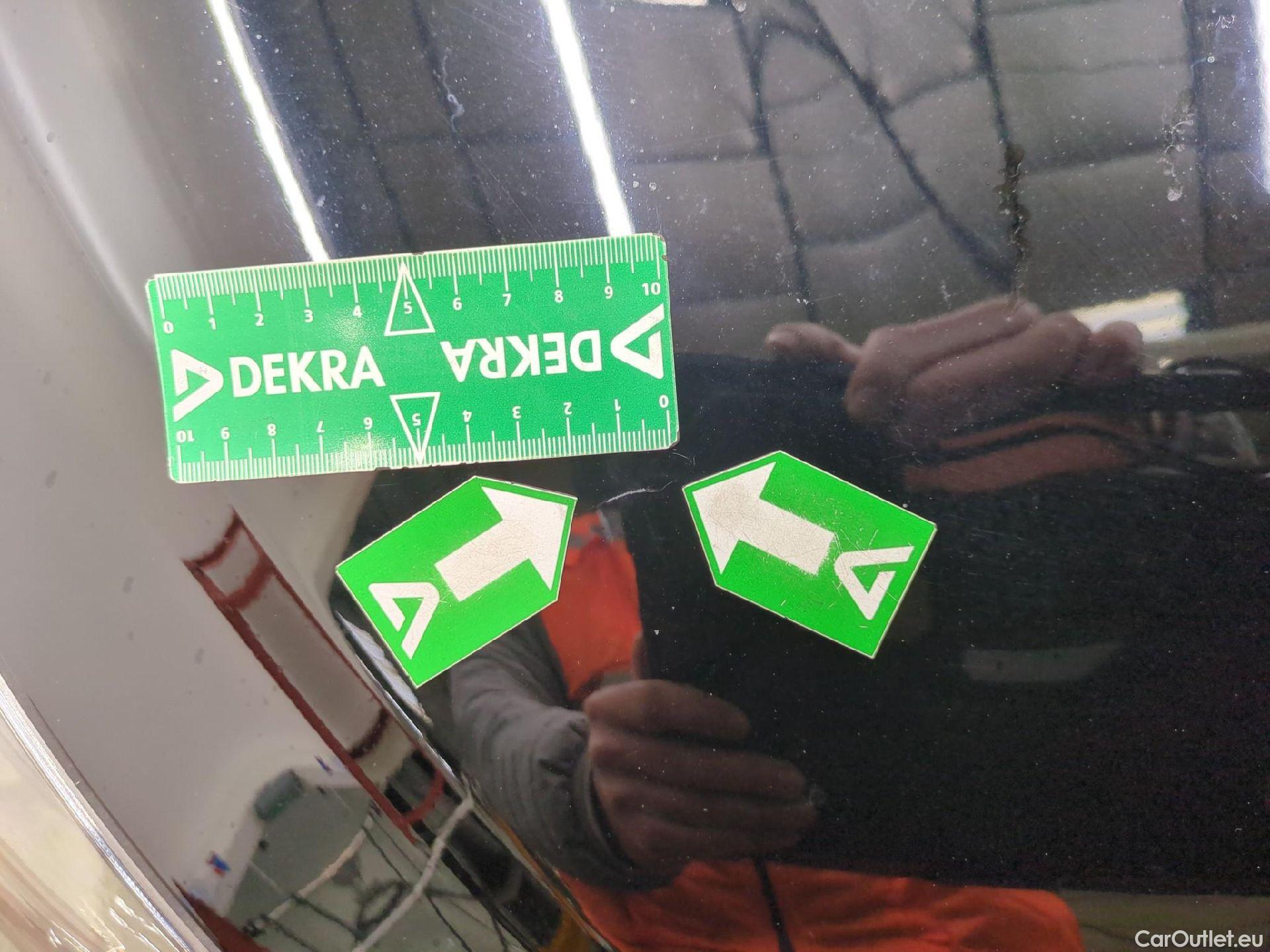  Hyundai  i30 HYUNDAI  Sport Wagon / 2020 / 5P / Break 1.0 T-GDI 120 DCT-7 MHEV CREATIVE SW #45