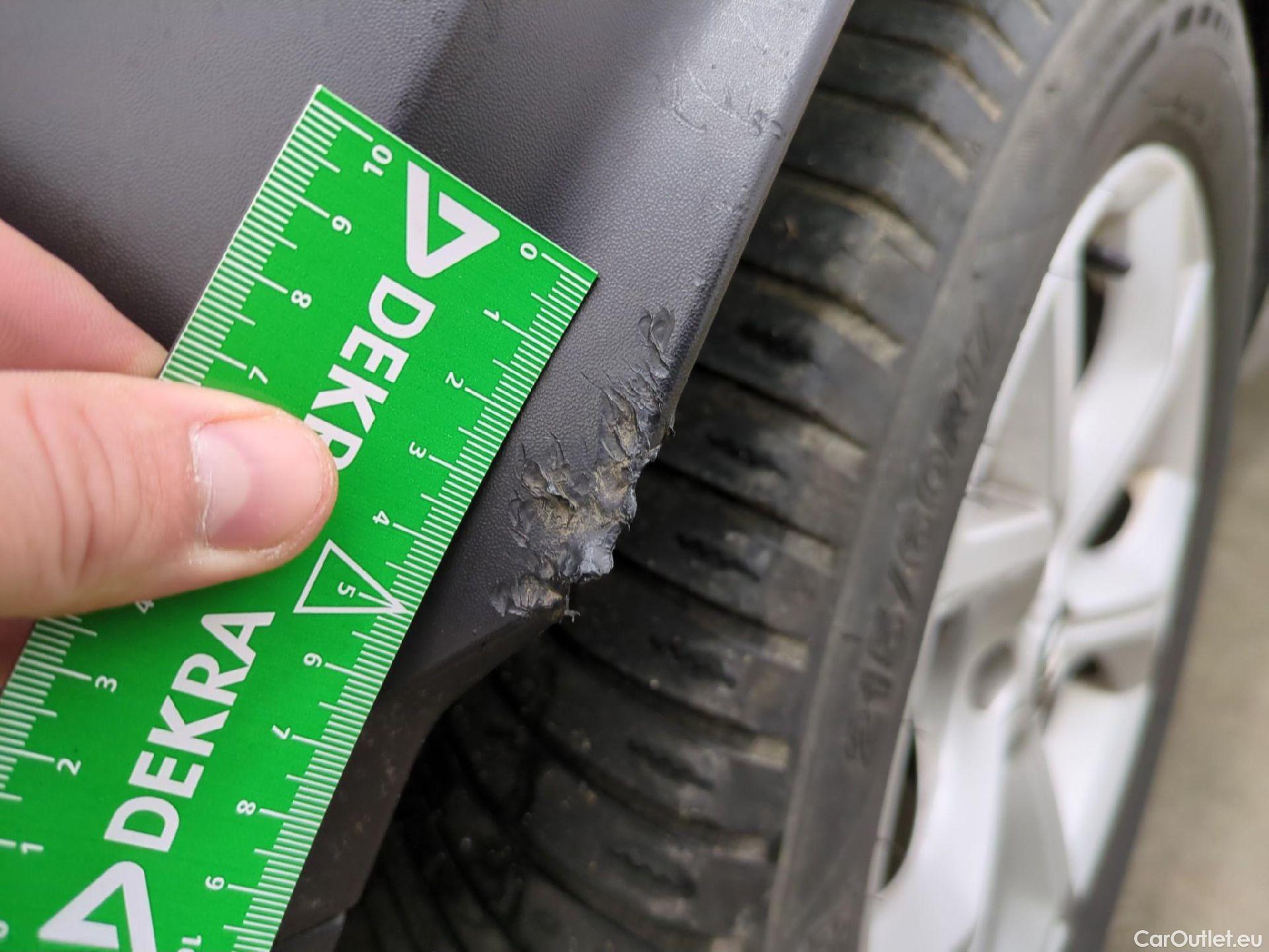  Nissan  Juke NISSAN  / 2019 / 5P / Crossover DIG-T 114 DCT Business+ #7