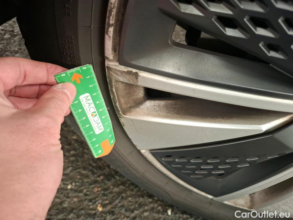  Skoda  Karoq SKODA  / 2022 / 5P / SUV 2.0 TDI 116ch DSG7 Ambition #9