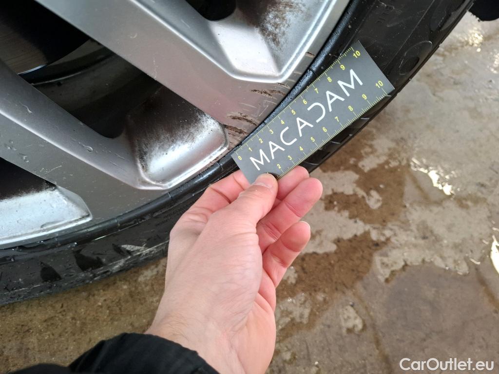  Renault  Kadjar RENAULT  / 2018 / 5P / Crossover Business TCe 140 EDC FAP - 21 #23