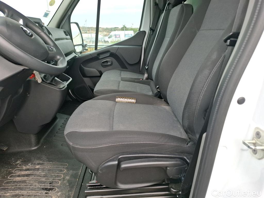  Renault  Master RENAULT  SC / 2019 / 2P / Châssis cabine CC Tr CF F3500 L3 Blue dCi 145 EVIE #19