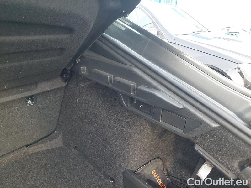  Skoda  Octavia  Lim. (NX3)(2020)  1.5TSI 110 Style 5d #11