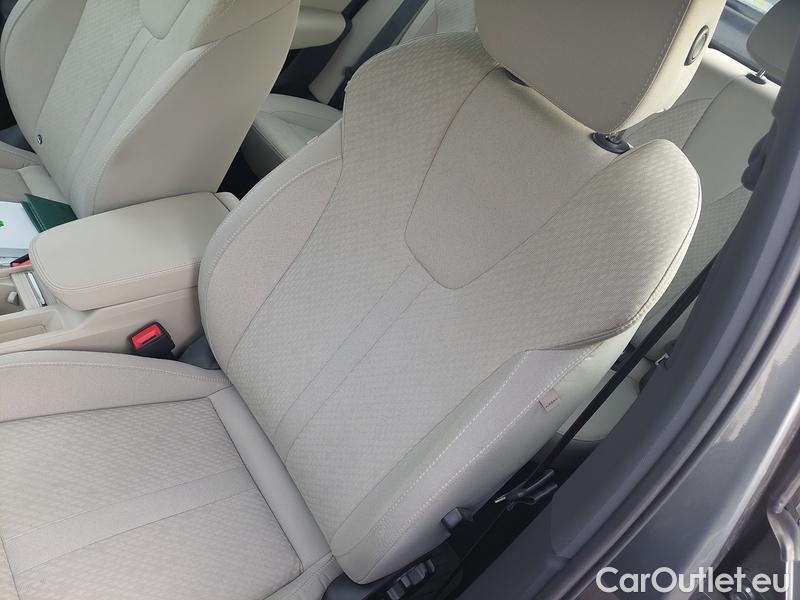  Skoda  Octavia  Lim. (NX3)(2020)  1.5TSI 110 Style 5d #22