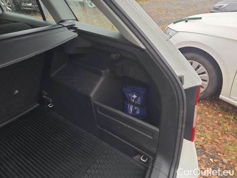  Skoda  Fabia  Combi (2015)  Com.1.0TSI 70 Style #18