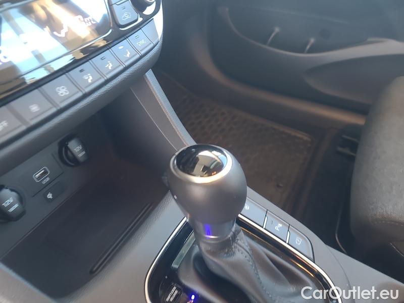  Hyundai  i30   cw (PD)(2017->)  kom.1.5TGDI FamilySmart AT #6