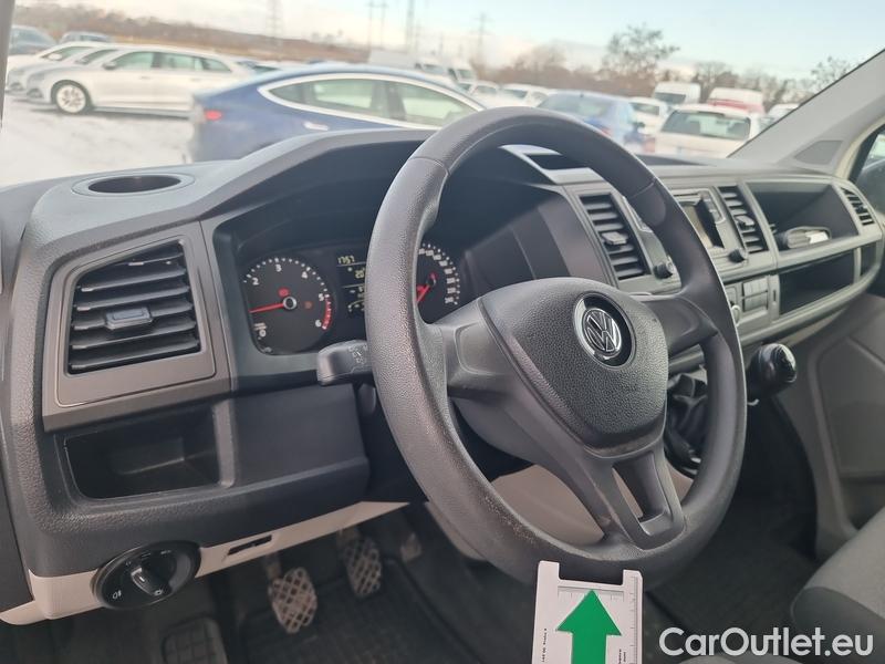  Volkswagen  Transporter T6  (2015) Tra.2.0TDI 75 KR 4d #5